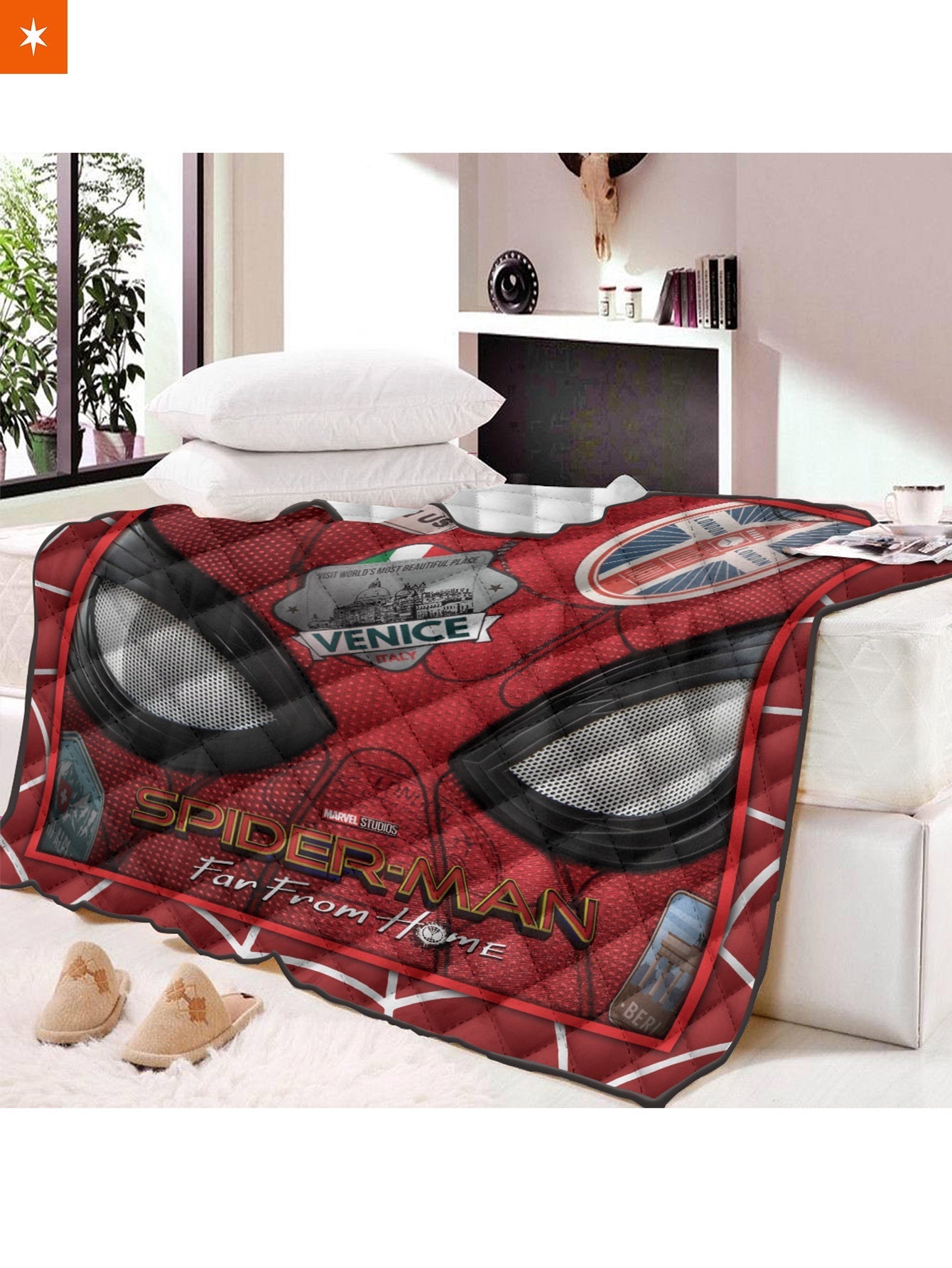 Fandomaniax - Far From Home Quilt Blanket