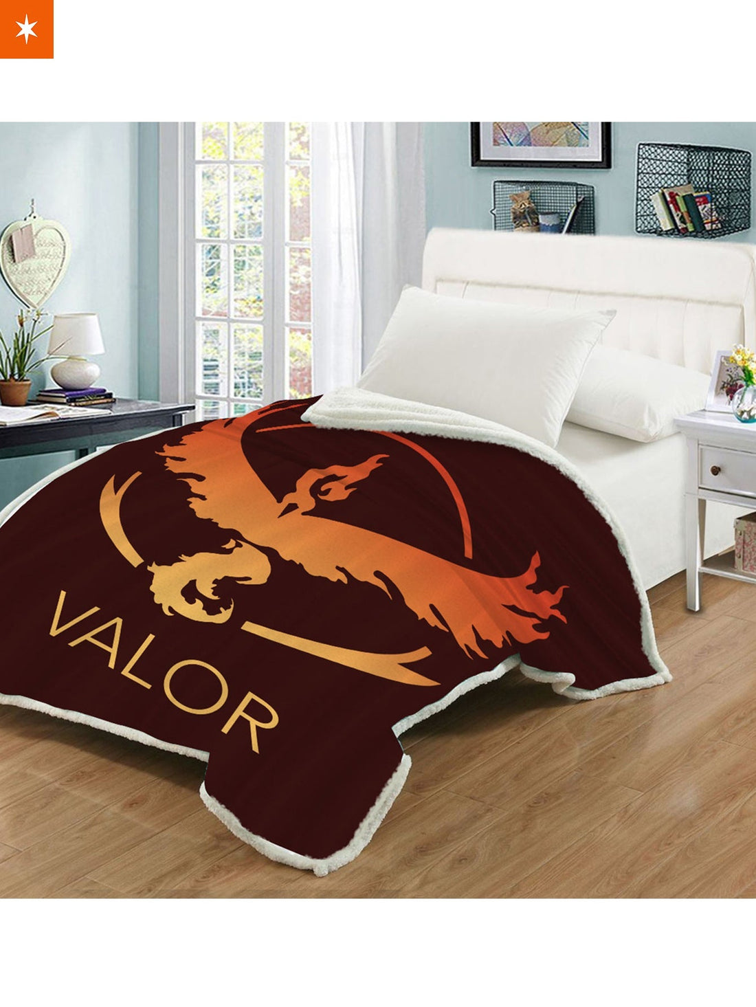 Fandomaniax - Team Valor Throw Blanket